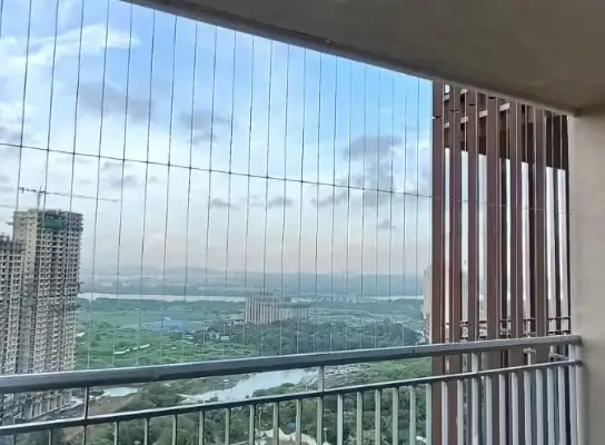 Balcony safety grill for high-rise apartment